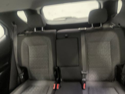 Used 2022 Chevrolet Equinox LT image 11