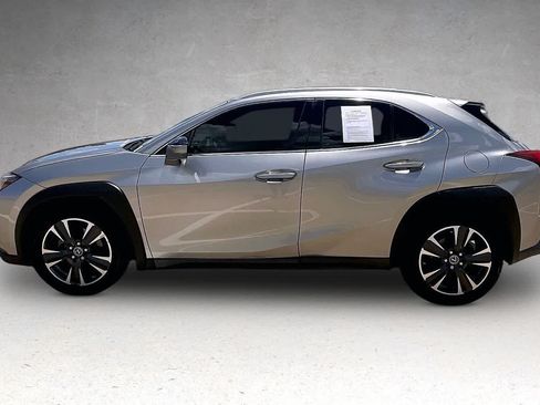 Used 2020 Lexus UX 200 w/ Premium Package FWD image 3
