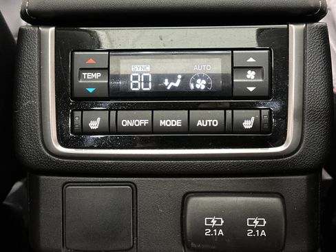 Used 2020 Subaru Ascent Limited w/ Technology Package image 27