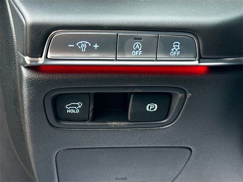 Used 2024 Genesis GV80 2.5T image 11