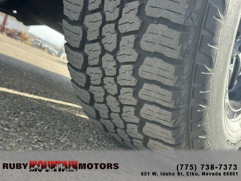 Used 2018 Jeep Wrangler Sport w/ Connectivity Group image 20