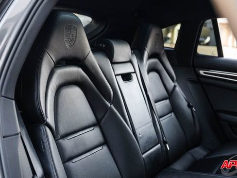 Used 2018 Porsche Panamera 4S image 75