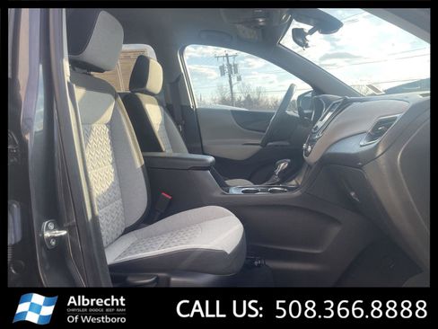 Used 2022 Chevrolet Equinox LS w/ LS Convenience Package image 20