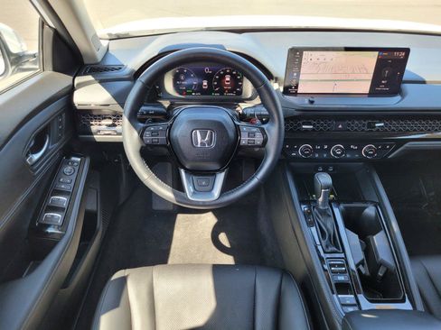Used 2025 Honda Accord Touring image 21