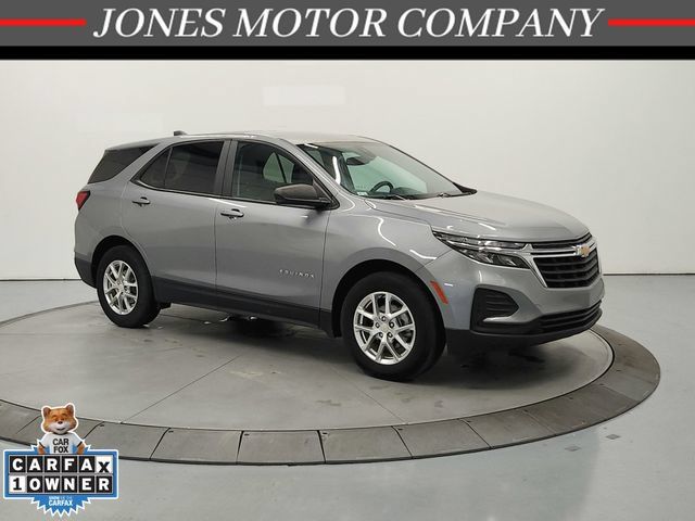 Used 2024 Chevrolet Equinox LS FWD image 1