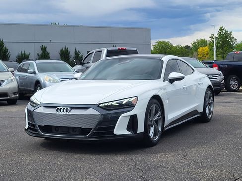 Used 2022 Audi e-tron GT Premium Plus AWD/4WD image 4