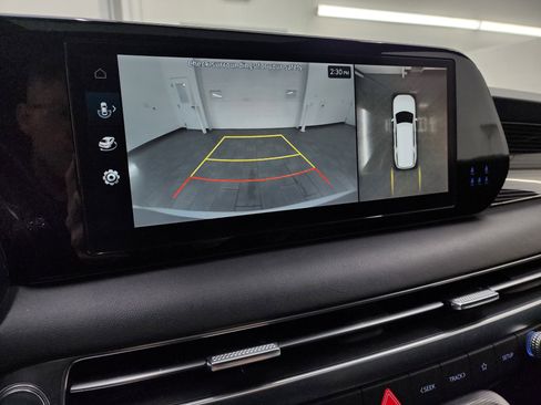 Used 2024 Hyundai Palisade Calligraphy image 18