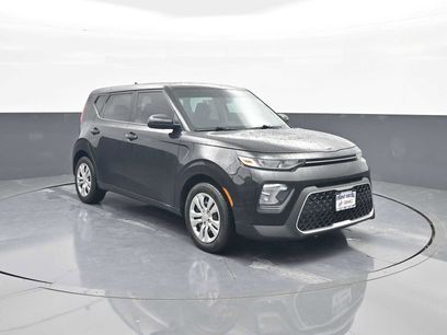 Used 2021 Kia Soul LX