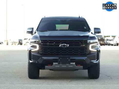 Used 2023 Chevrolet Tahoe Z71 w/ Luxury Package AWD/4WD image 2