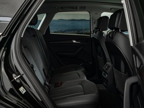 Used 2023 Audi Q5 2.0T Premium w/ Convenience Package image 44