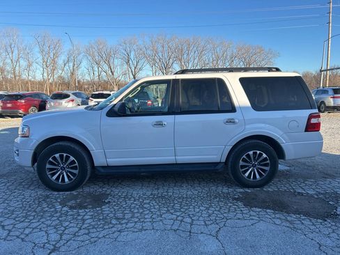Used 2017 Ford Expedition XLT w/ Equipment Group 202A image 6