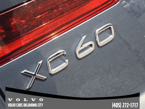 New 2026 Volvo XC60 T8 Ultra w/ Protection Package Premier AWD/4WD image 10