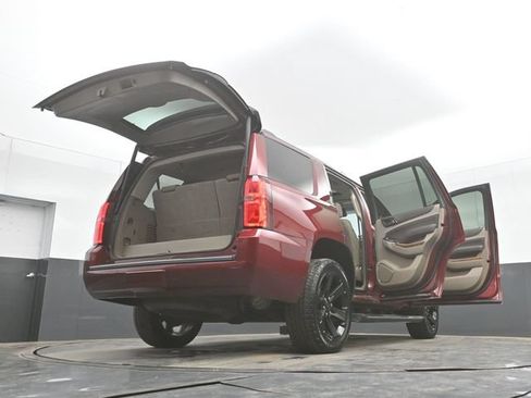 Used 2017 Chevrolet Tahoe Premier AWD/4WD image 59
