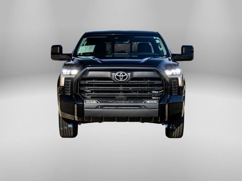 Used 2023 Toyota Tundra SR5 AWD/4WD image 5