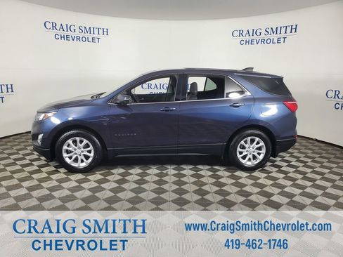 Used 2018 Chevrolet Equinox LT image 2