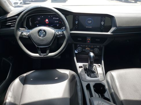 Used 2020 Volkswagen Jetta SEL image 32