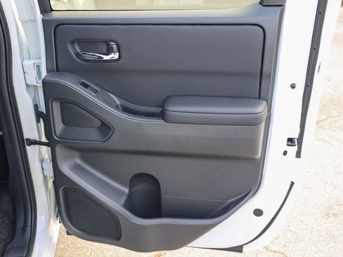New 2026 Nissan Frontier SV RWD image 18
