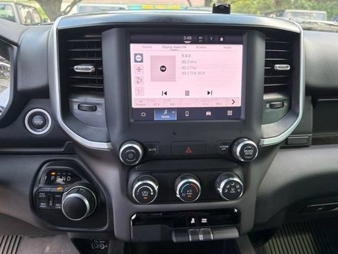 Used 2022 RAM 1500 Big Horn AWD/4WD image 27