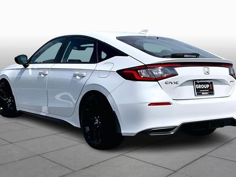 Used 2023 Honda Civic Sport image 12