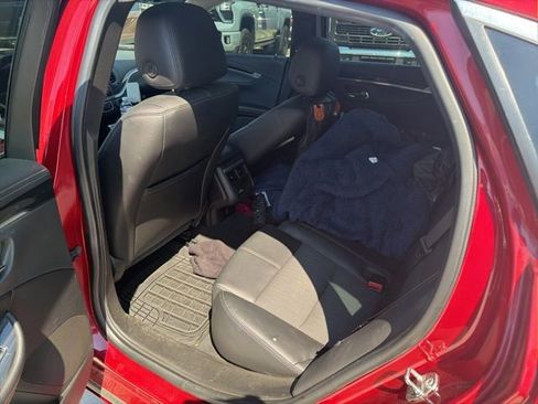 Used 2019 Chevrolet Impala LT w/ LT Convenience Package image 15