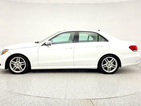 Used 2014 Mercedes-Benz E 350 4MATIC Sedan image 8