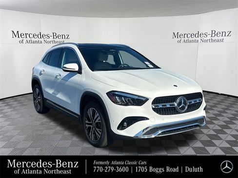 Certified 2026 Mercedes-Benz GLA 250 4MATIC image 1
