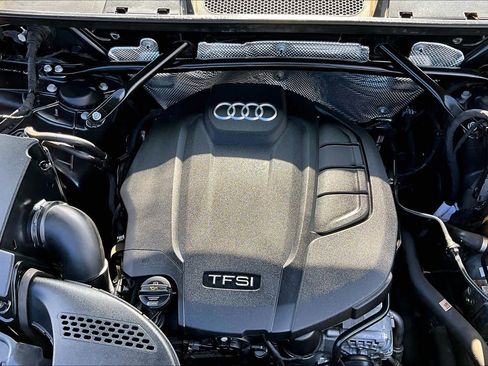 Used 2018 Audi Q5 Prestige image 32