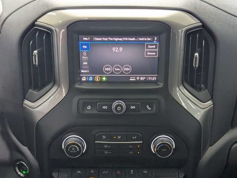 Used 2026 Chevrolet Silverado 1500 Custom RWD image 12