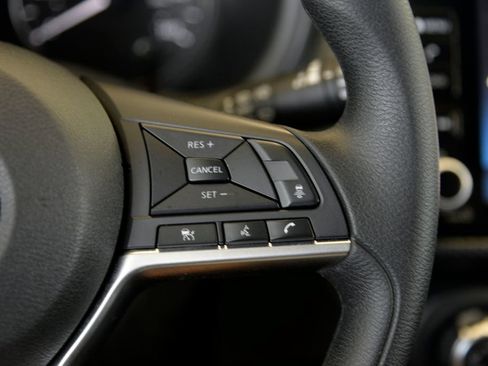 Used 2023 Nissan Kicks SV FWD image 24