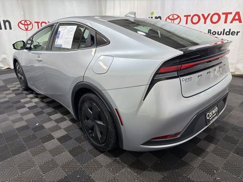 Used 2024 Toyota Prius LE image 4