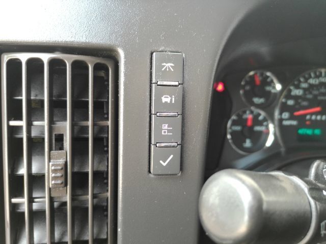 Used 2020 Chevrolet Express 2500 w/ Driver Convenience Package RWD image 24