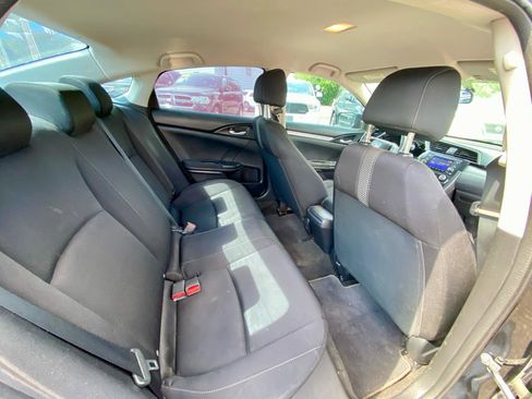 Used 2018 Honda Civic LX image 10