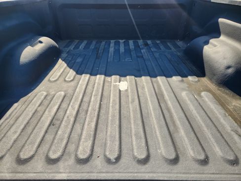 Used 2018 RAM 1500 Express RWD image 29