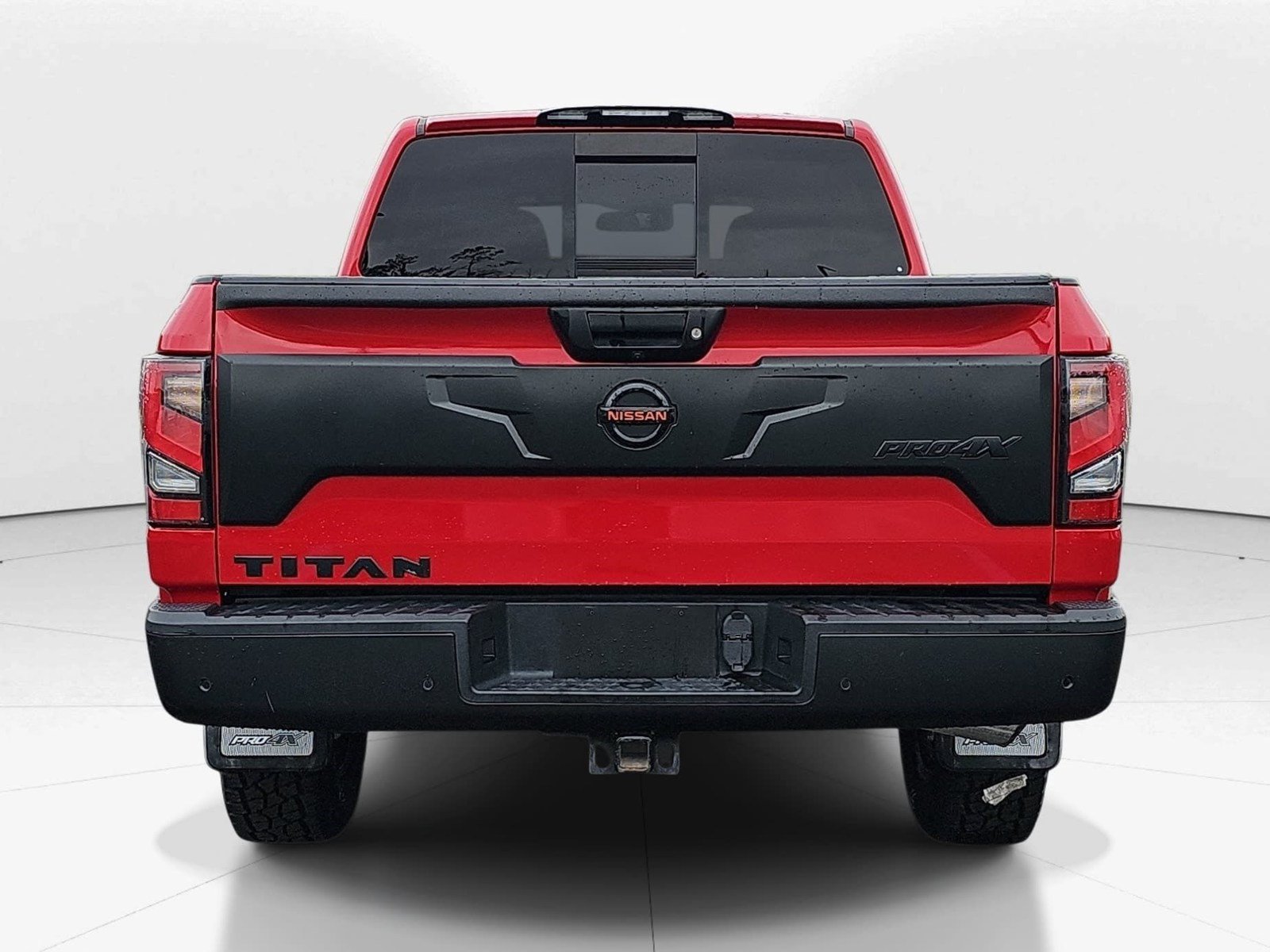 Used 2021 Nissan Titan PRO-4X w/ Off Road Protection Package AWD/4WD image 5