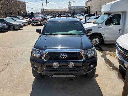 Used 2013 Toyota Tacoma 4x4 Double Cab w/ SR5 Pkg image 15