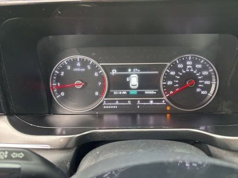 Used 2023 Kia Sorento LX image 15