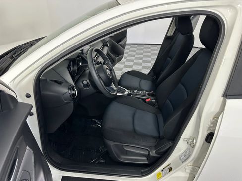 Used 2017 Toyota Yaris iA image 23