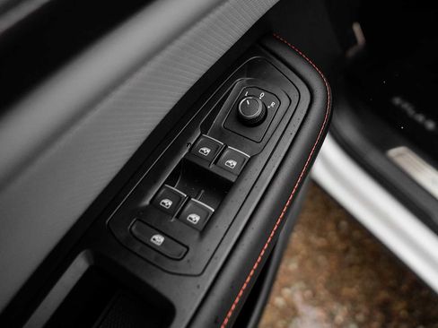 New 2026 Volkswagen Atlas Peak Edition image 22