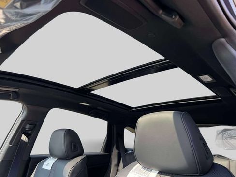 New 2026 Acura RDX w/ Advance Package AWD/4WD image 19