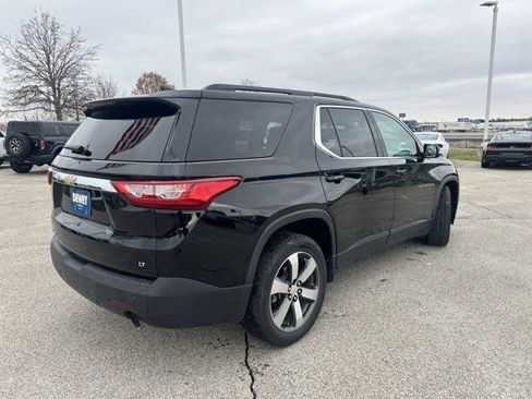 Used 2019 Chevrolet Traverse LT w/ LT Premium Package image 9