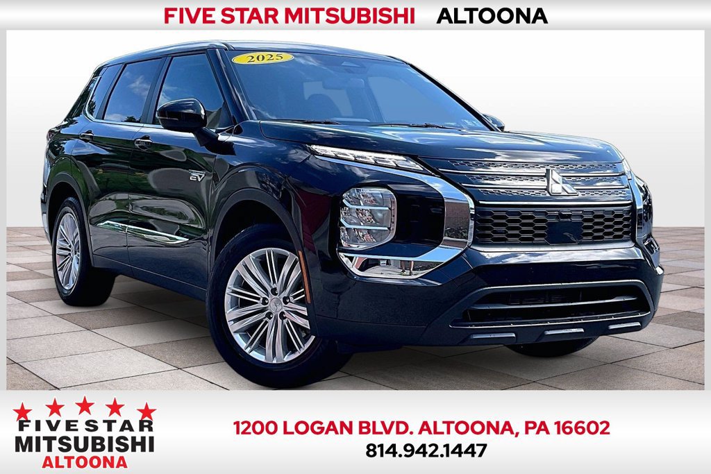 Used 2025 Mitsubishi Outlander ES AWD/4WD image 1