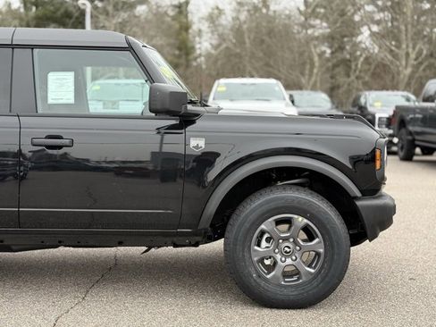 New 2025 Ford Bronco Big Bend image 2