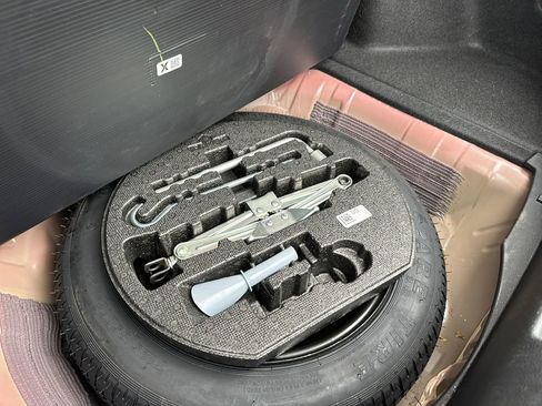 Certified 2025 Honda Civic Sport image 28