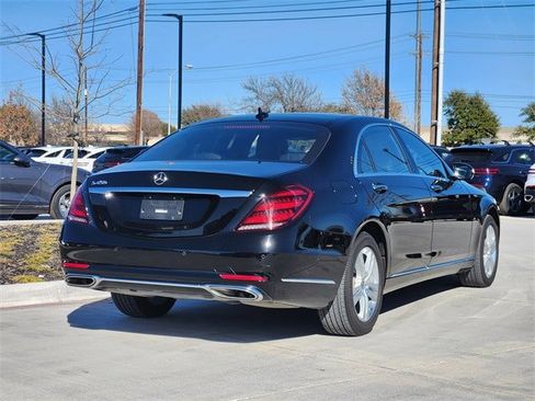 Used 2019 Mercedes-Benz S 450 Sedan image 3