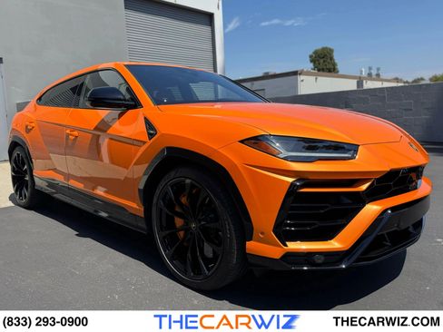 Used 2022 Lamborghini Urus image 12