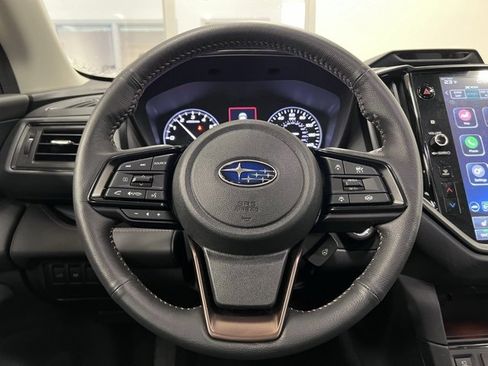Used 2025 Subaru Ascent Bronze Edition image 5