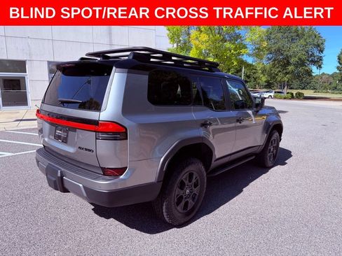 Used 2025 Lexus GX 550 AWD/4WD image 8