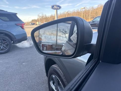 New 2026 Ford Escape ST-Line w/ Cold Weather Package AWD/4WD image 21
