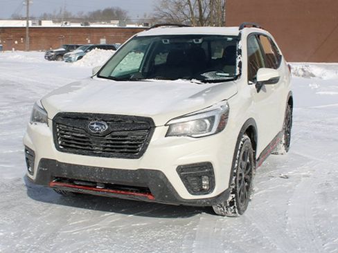 Used 2019 Subaru Forester Sport image 2