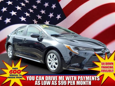 Certified 2024 Toyota Corolla LE image 1